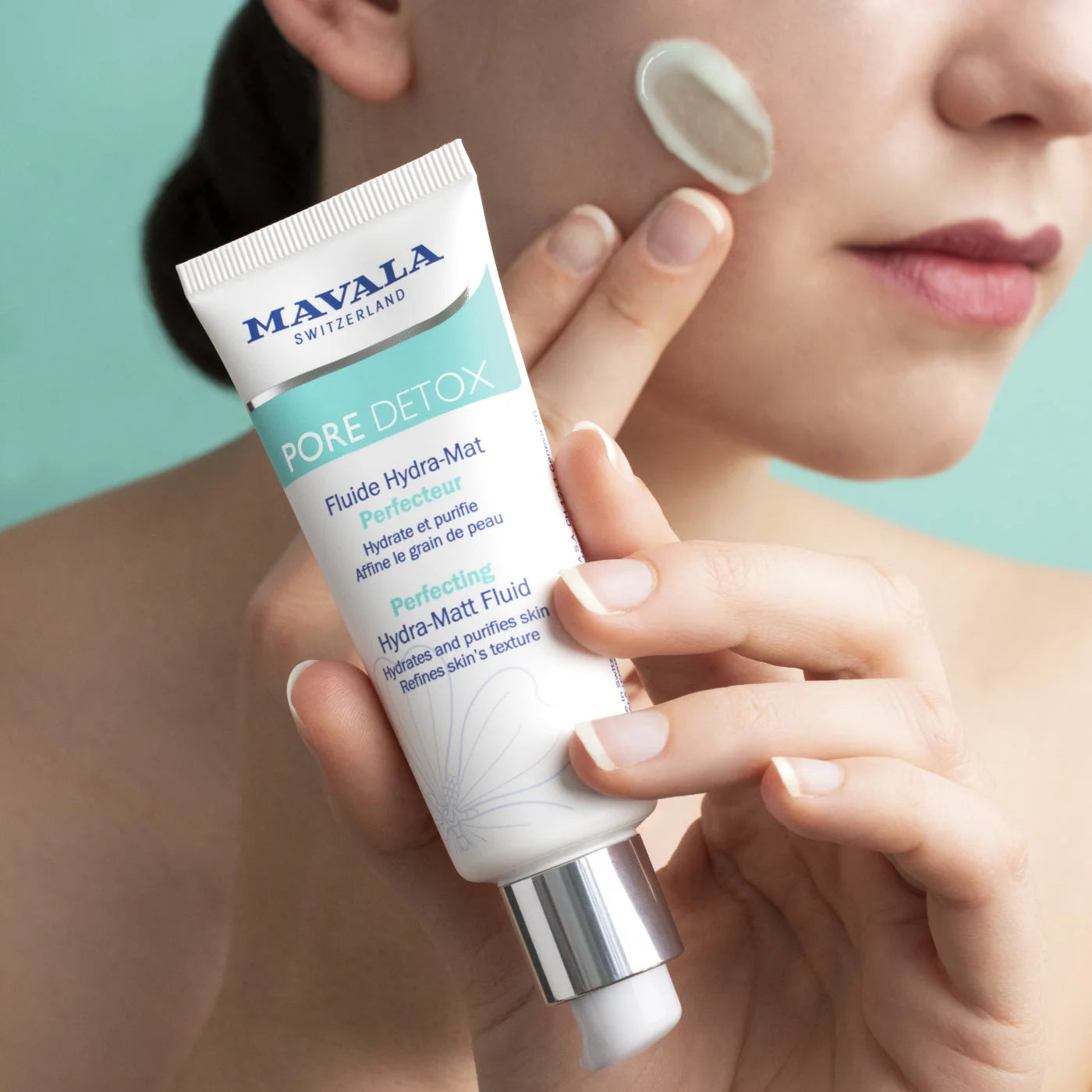 Pore Detox Mükemmelleştirici Nem-Matlık Bakımı 45ml